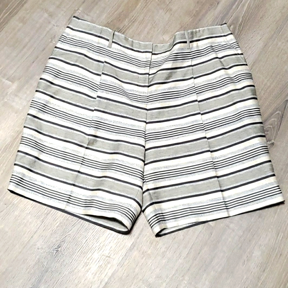 Lafayette 148 New York Striped Shorts Women's Size 18 Luxury High End Cotton Ble
